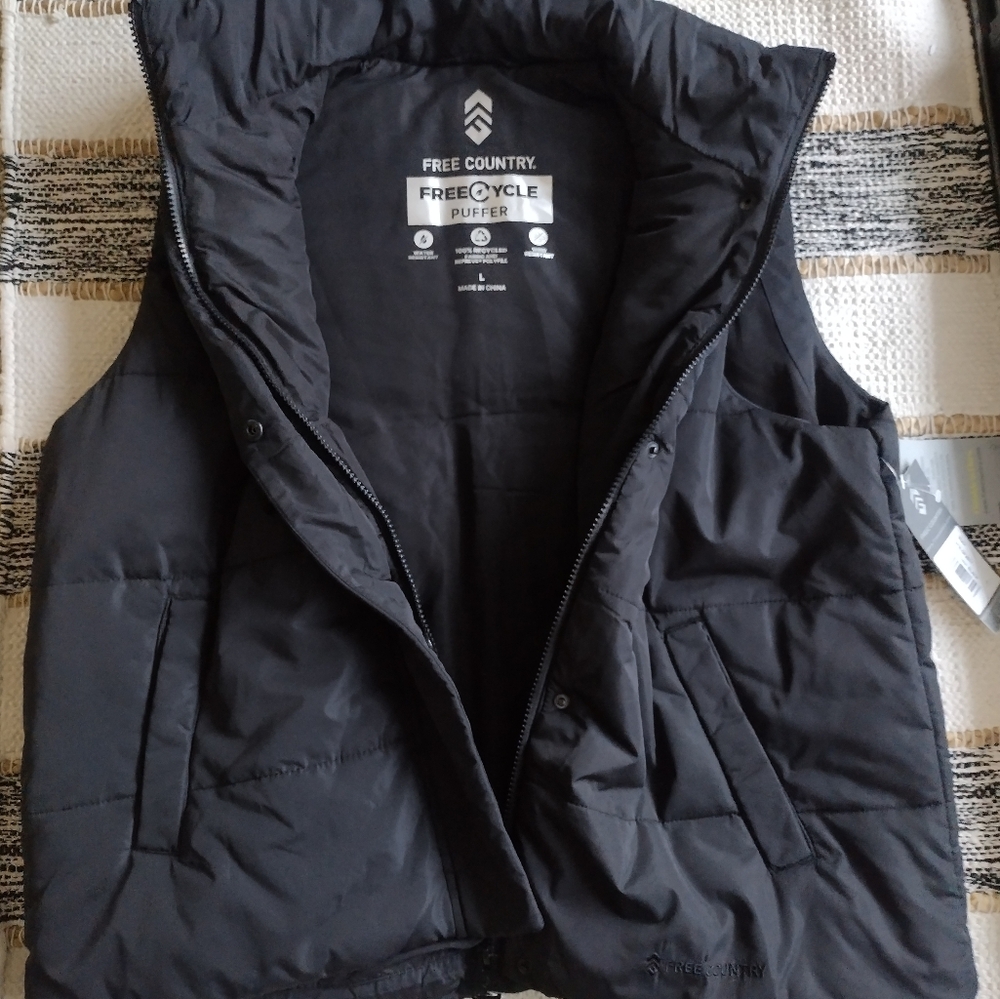 Free Country Freecycle Puffer Vest - Picture 2 of 6